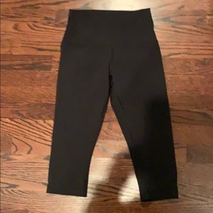 Lulu lemon Crop workout pants